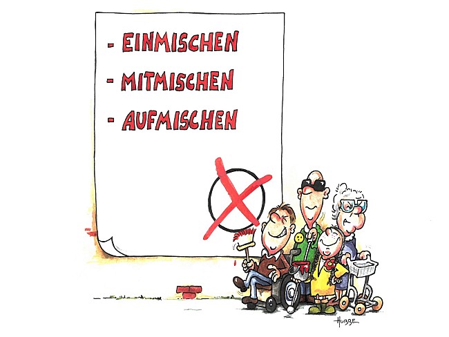 Ein Mensch im Rollstuhl, ein blinder Mensch, ein Mensch mit Rollator und ein Mädchen aus Schweden stehen vor einer Häuserwand mit einem Plakat auf dem steht 