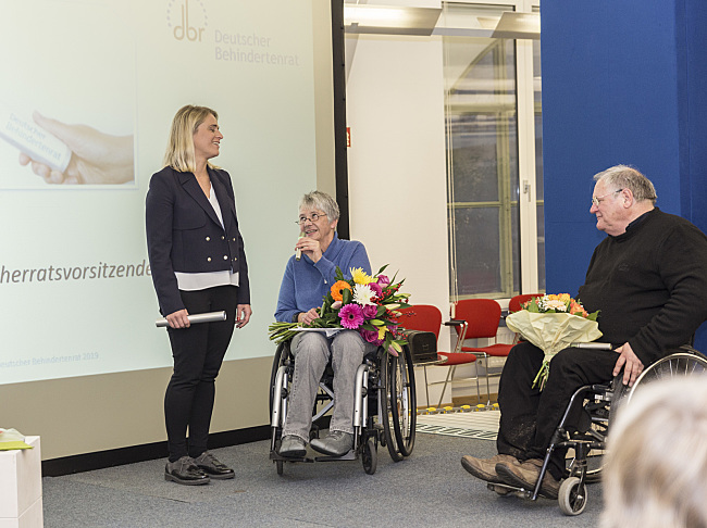 Verena Bentele, Sigrid Arnade und Horst Frehe zum Abschluss gemeinsam auf der Bühne